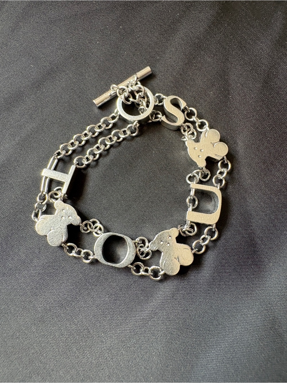 TOUS Teddy Bear Bracelet. 
Solid and Strong Link Toggle Bracelet.
From Spain.
